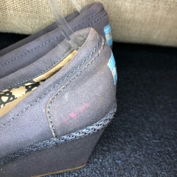 TOMS Blue Calypso Espadrille Peep Toe Canvas Wedge Heels Size 7 - Picture 5 of 11